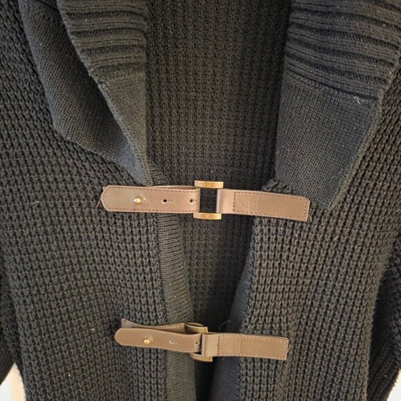 Women’s Black Knit Short-Sleeve Cardigan with Belt - Picture 4 of 6